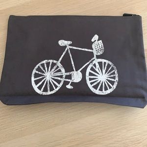 Thirty one Zipper Pouch